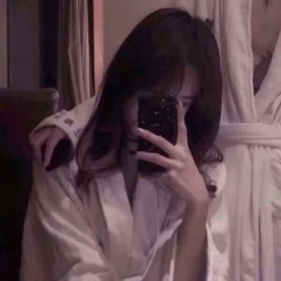 非主流情侣头像一男一女 图片
