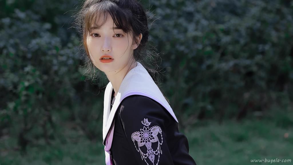 文艺气质美女图片