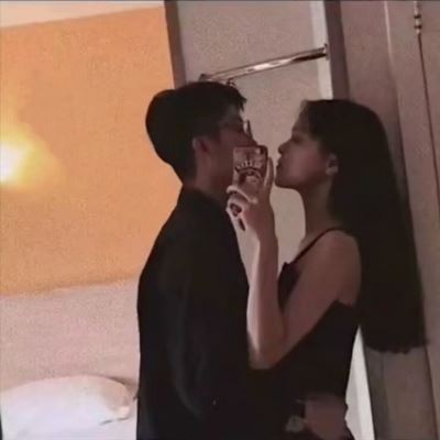情侣头像我是你的眼卡通 来日方长图片