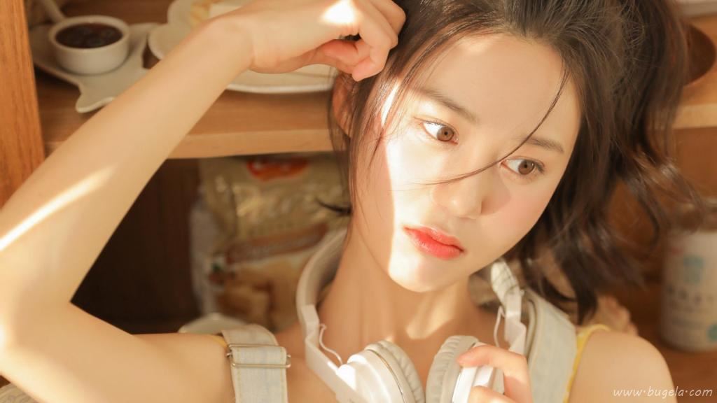 元气美女甜美图片