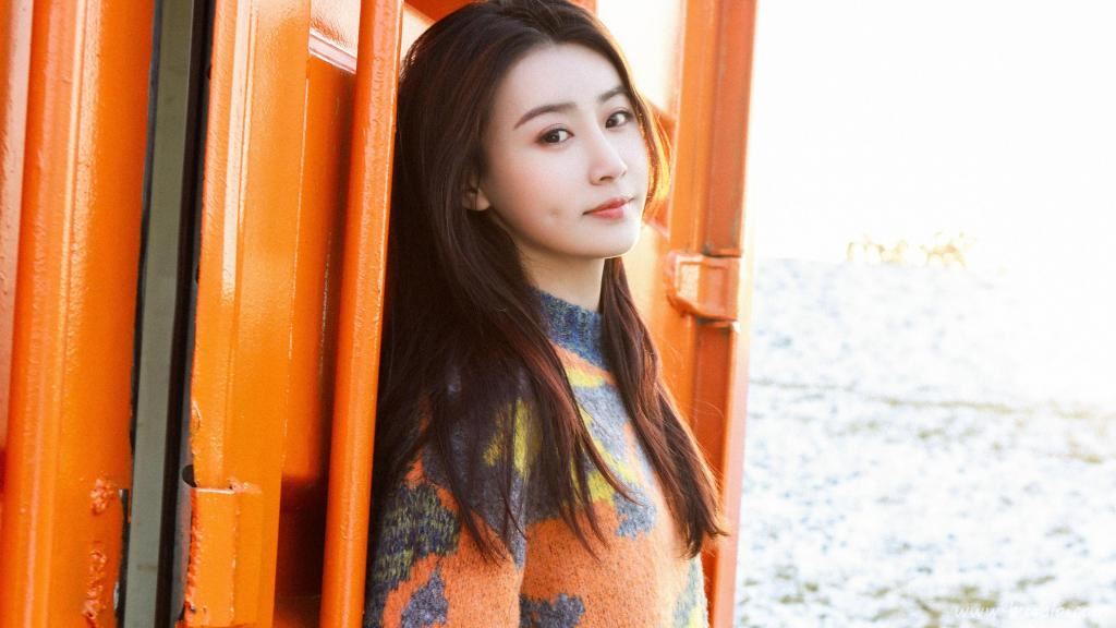 创造营张雅卓甜美唯美高清写真图片