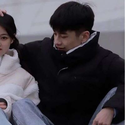 qq非主流情侣头像 一男一女,全网不撞车图片