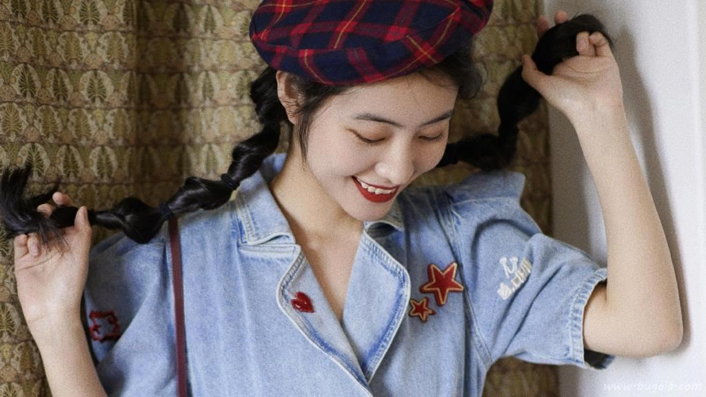 清甜牛仔美美女私房图片