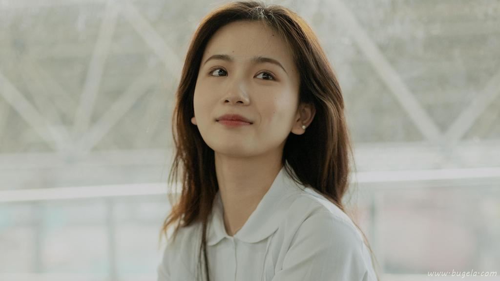 青春校园美女图片