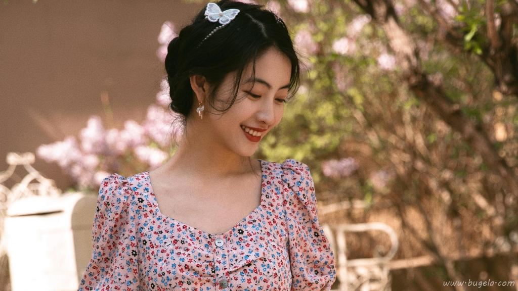 柔美温柔的美女图片