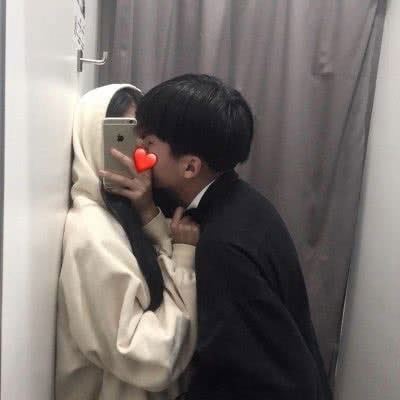 超甜情侣头像双人 情头甜死的那种一人一张分开图片