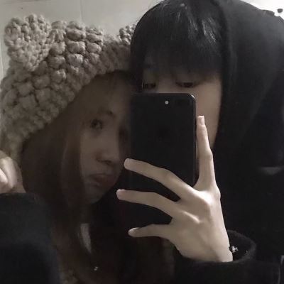 带土和琳情侣头像高清一左一右 必备情侣真人头像图片