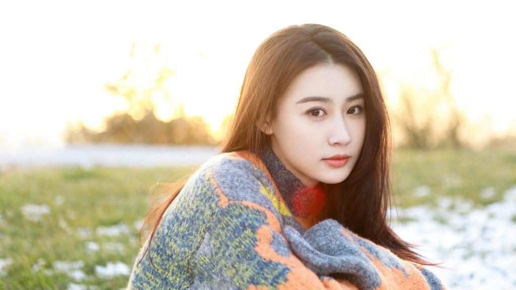 创造营张雅卓甜美唯美高清写真图片