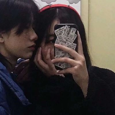 qq头像一男一女带字,怎么才能图片