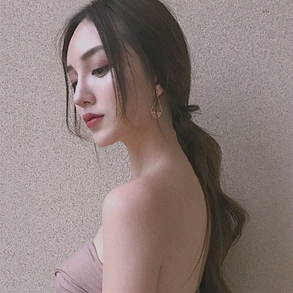2021最火爆女生头像图片