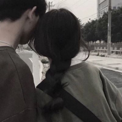 高冷情头一半一张黑白 学生时代的你们图片