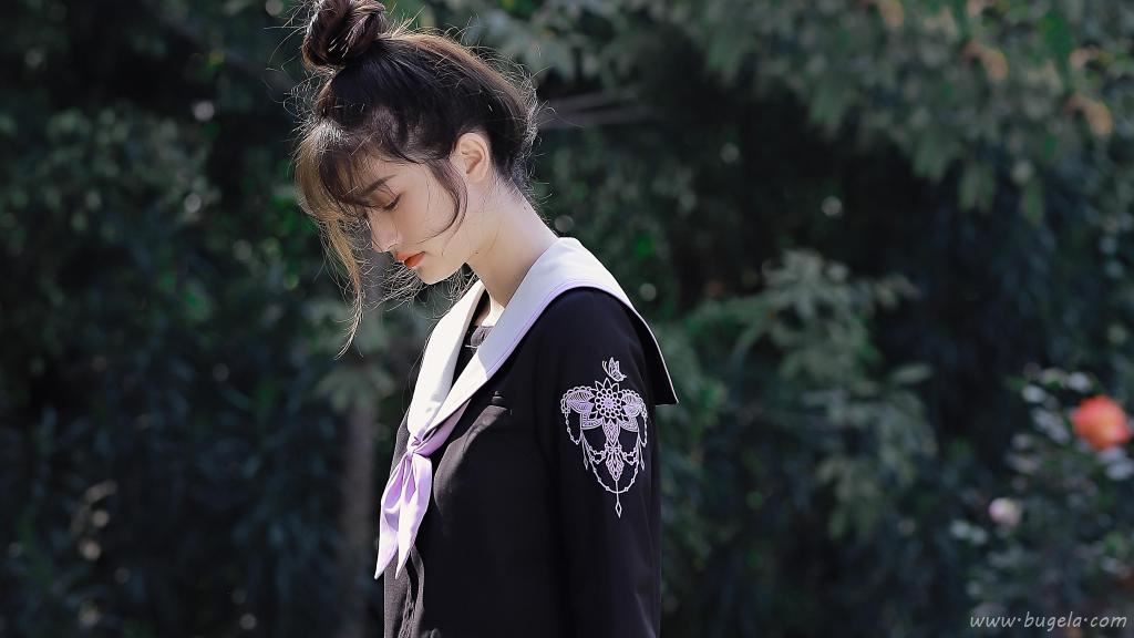 文艺气质美女图片