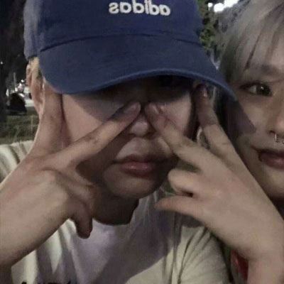 超甜情侣头像双人 情头甜死的那种一人一张分开图片