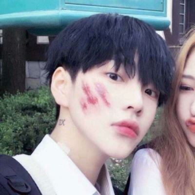 非主流情侣头像一男一女 图片