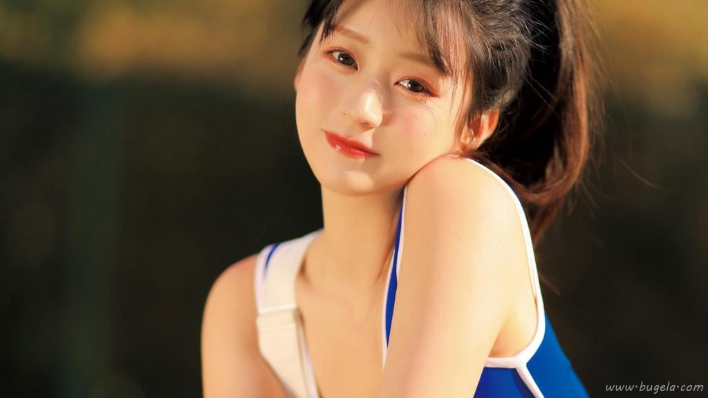 日系球场美女养眼图片
