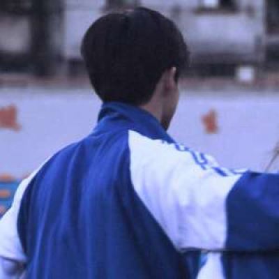 情侣头像00后学生专用 一张一人中学生用的情侣头像图片