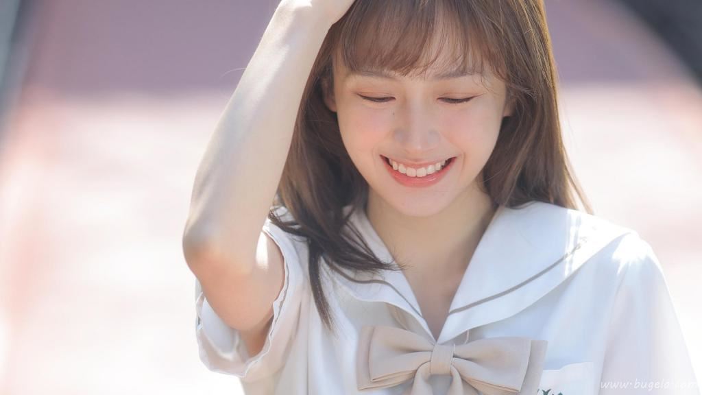 青春校园女孩柔情图片