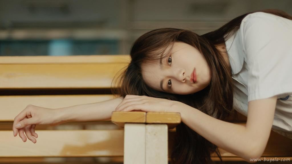 青春校园美女图片