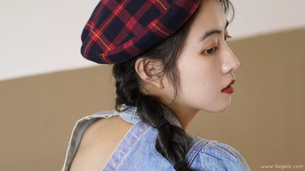 清甜牛仔美美女私房图片