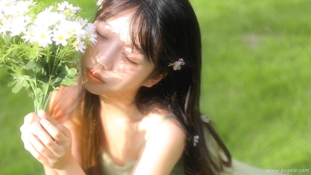 清新可人的美女图片