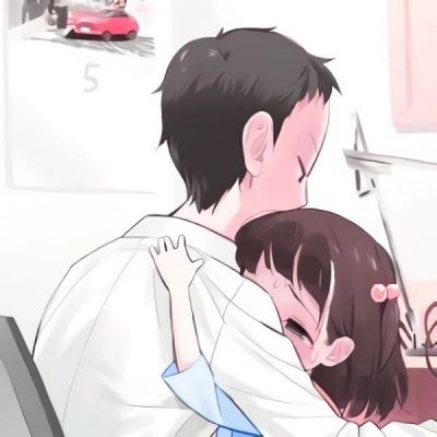 情侣头像卡通一男一女抱猫 动漫可爱情侣头像图片
