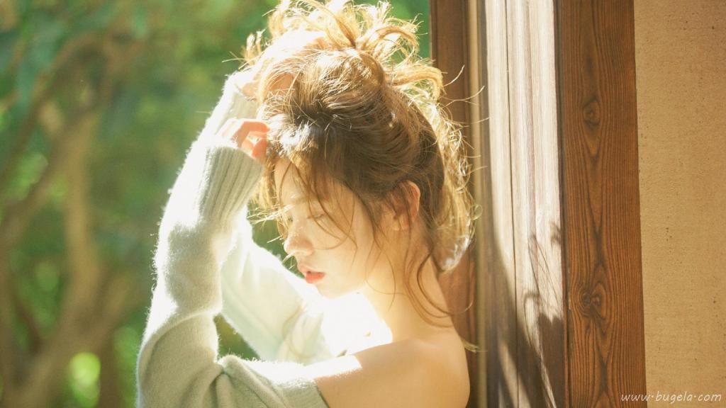 清新唯美迷人美女图片
