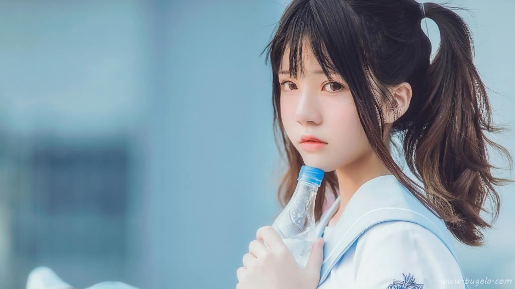 元气双马尾美女图片
