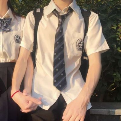 情侣头像下半身白色的JK制服 独一无二jk制服图片