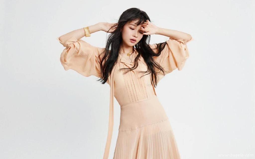 孙怡性感慵懒优雅时尚迷人写真图片