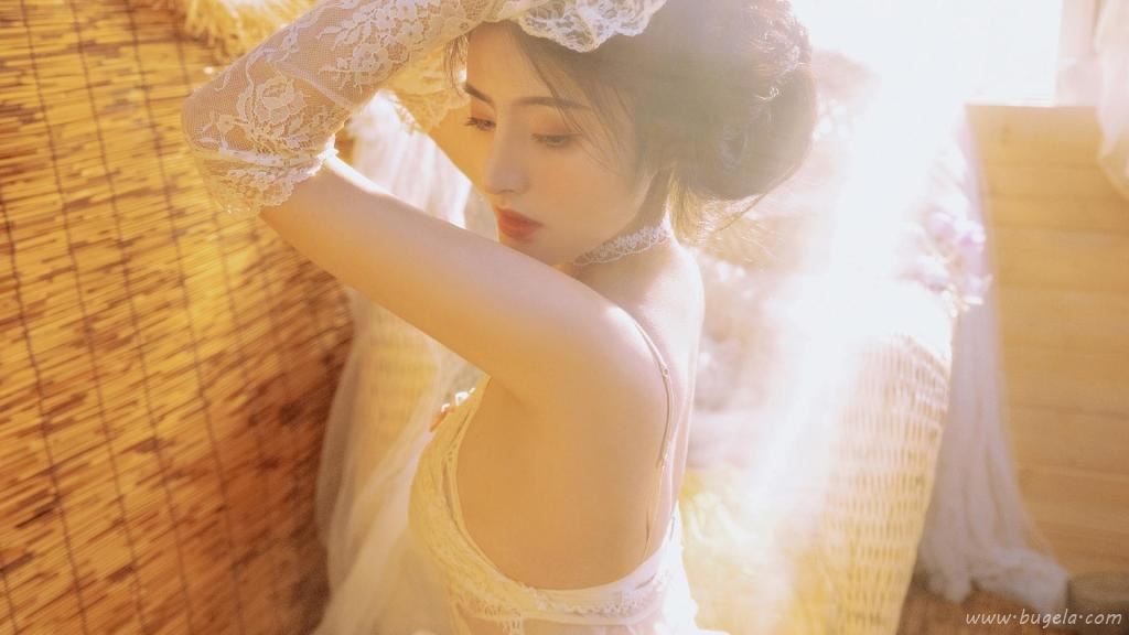女神璀璨梦幻图片