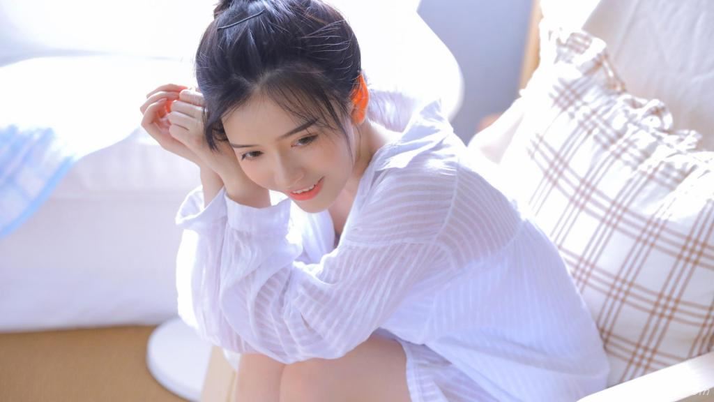 美丽优雅的小姐姐图片