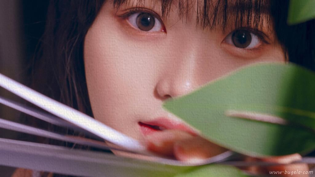 波浪卷长发美女柔情图片