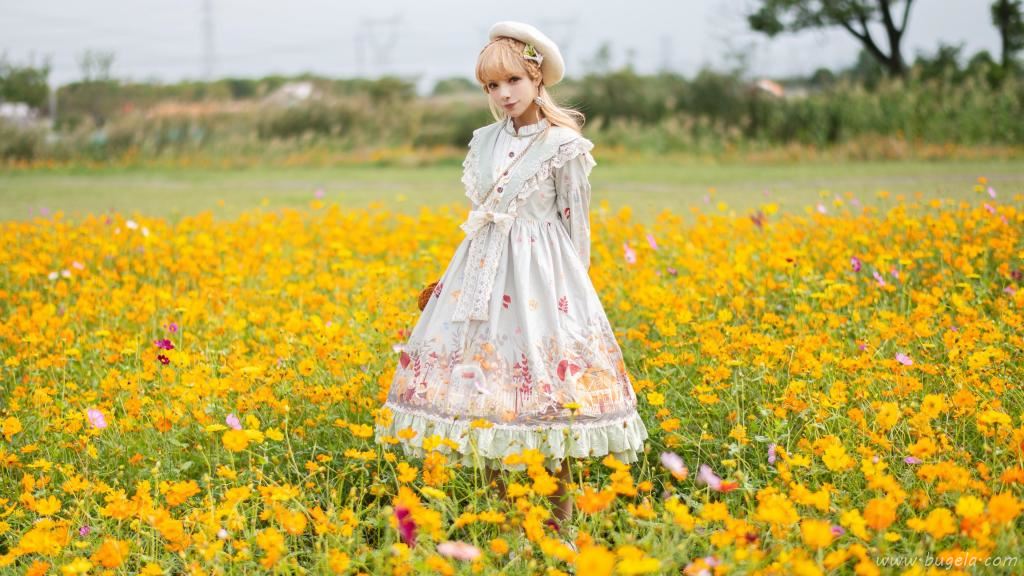 花田少女谢安然甜蜜可爱写真图片