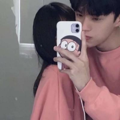 污色的情侣头像一人一半 情头图片