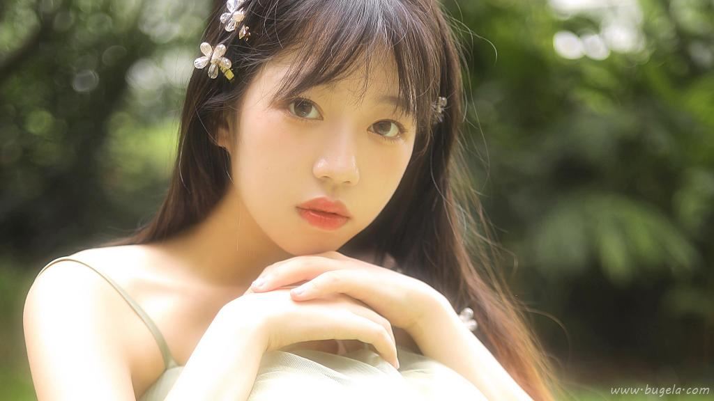 清新可人的美女图片