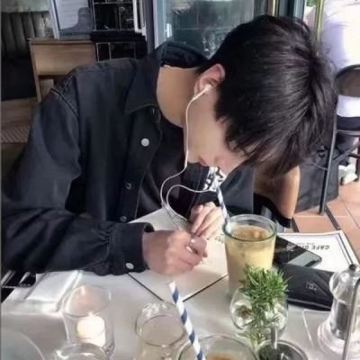 不容易看出的情侣头像真人 情侣头像图片