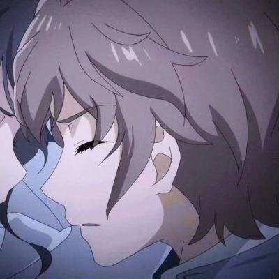女生是小孩子的动漫情侣头像 找一个值得的人托付一生图片