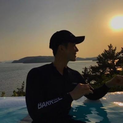 不明显的情侣头像真人个性网 你永远是我心中得他图片