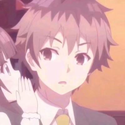 红太狼小灰灰拟人情侣头像 一男一女图片