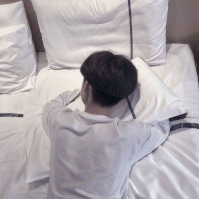 闺蜜两张图情侣头像真人 天上掉下个小哥哥图片