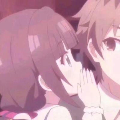 红太狼小灰灰拟人情侣头像 一男一女图片