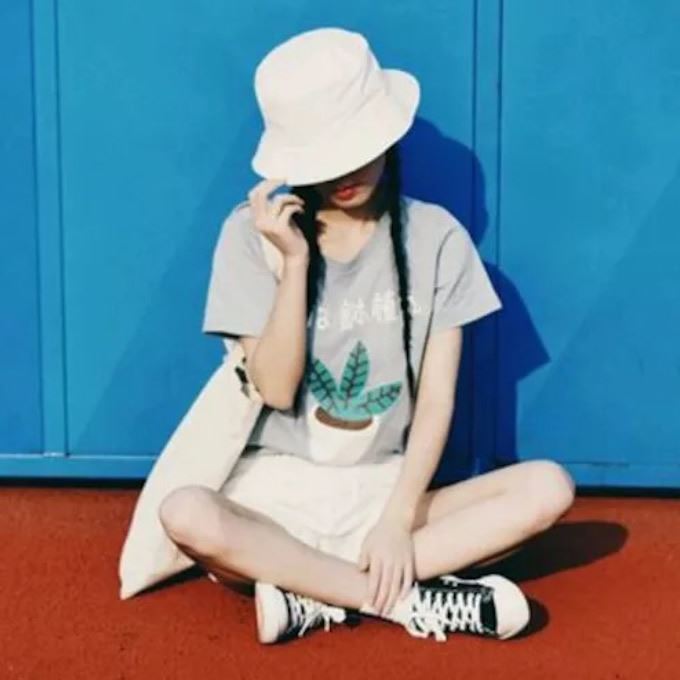 唯美女生伤感头像图片