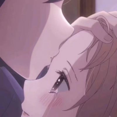 女生是小孩子的动漫情侣头像 找一个值得的人托付一生图片