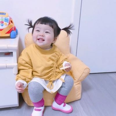 穿着睡衣的情侣头像小孩 丸子妹图片