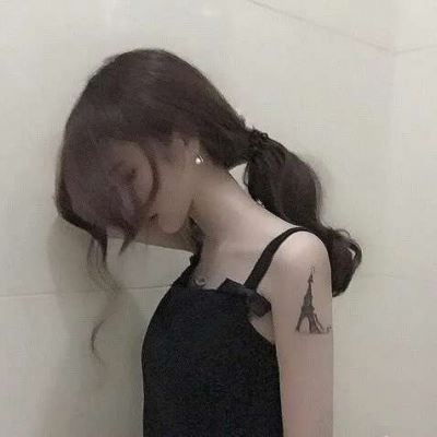 闺蜜两张图情侣头像真人 天上掉下个小哥哥图片