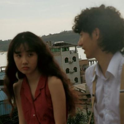 男生没有家庭地位的情侣头像 真人恩爱情头图片