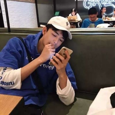 魔鬼恋人森唯绫人情侣头像 搞怪情侣图片