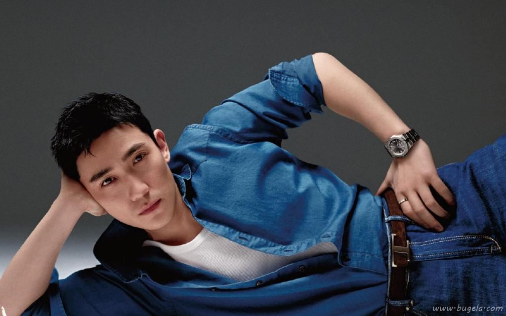 硬朗熟男朱一龙T杂志封面时尚写真图片