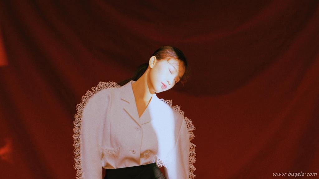 油画野蛮少女虞书欣俏皮时尚清秀迷人写真图片