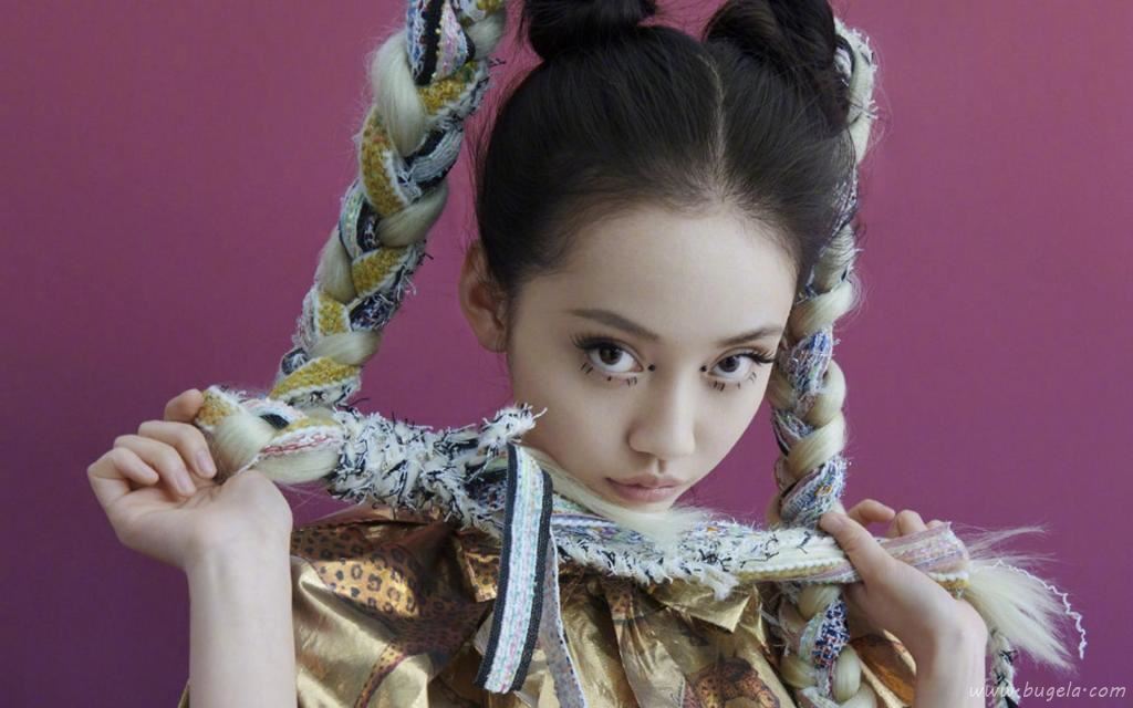 元气少女孙伊涵二次元甜美可爱造型写真图片